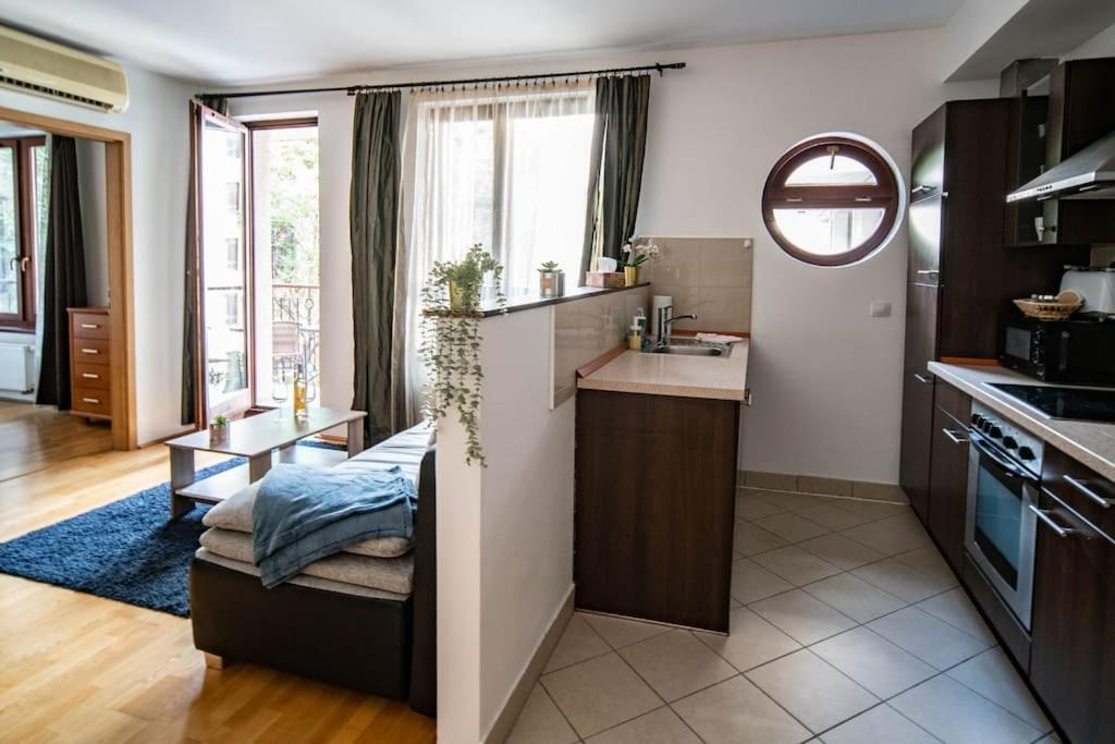 Free Parking! Soho Budapest 304, 4 Ppl, Ac, Fast Wifi, Smart Tv Eksteriør billede