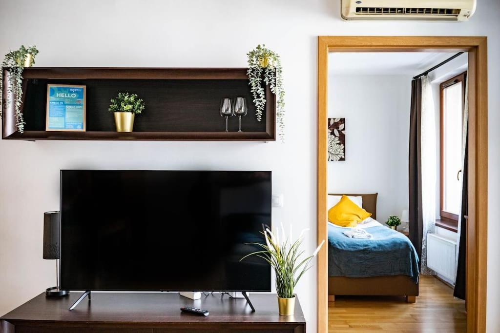 Free Parking! Soho Budapest 304, 4 Ppl, Ac, Fast Wifi, Smart Tv Eksteriør billede